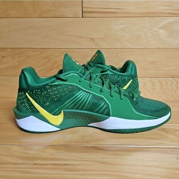Nike Sabrina 2 Oregon Ducks Apple Green Yellow Strike Basketball Shoe HQ4344-300 - Picture 7 of 11